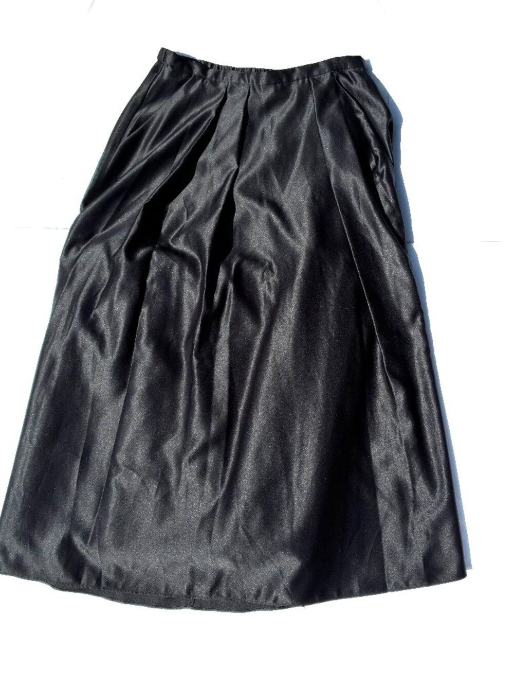 Women’s Alex Evenings Pleated, Pocketed Black Satin Maxi Skirt XL